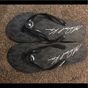 Michael Kors Flip Flop